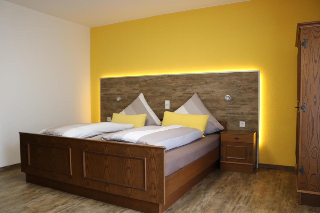 Pension Selzer Antrifttal ภายนอก รูปภาพ